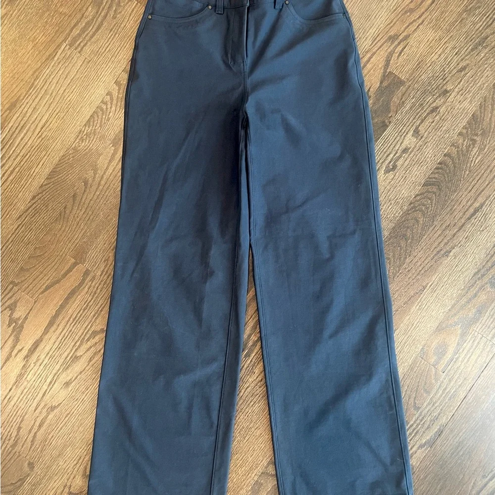 Lululemon City Sleek Wide-Leg High Rise 7/8 Length Pant 24 - Picture 4 of 8